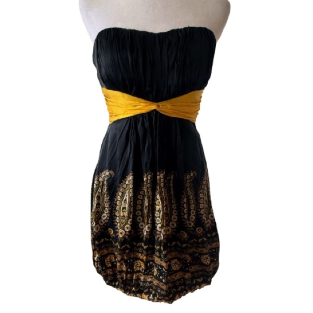 Bebe Strapless Silk Bubble Hem Dress Paisley Yellow Black - VERY CUTE
